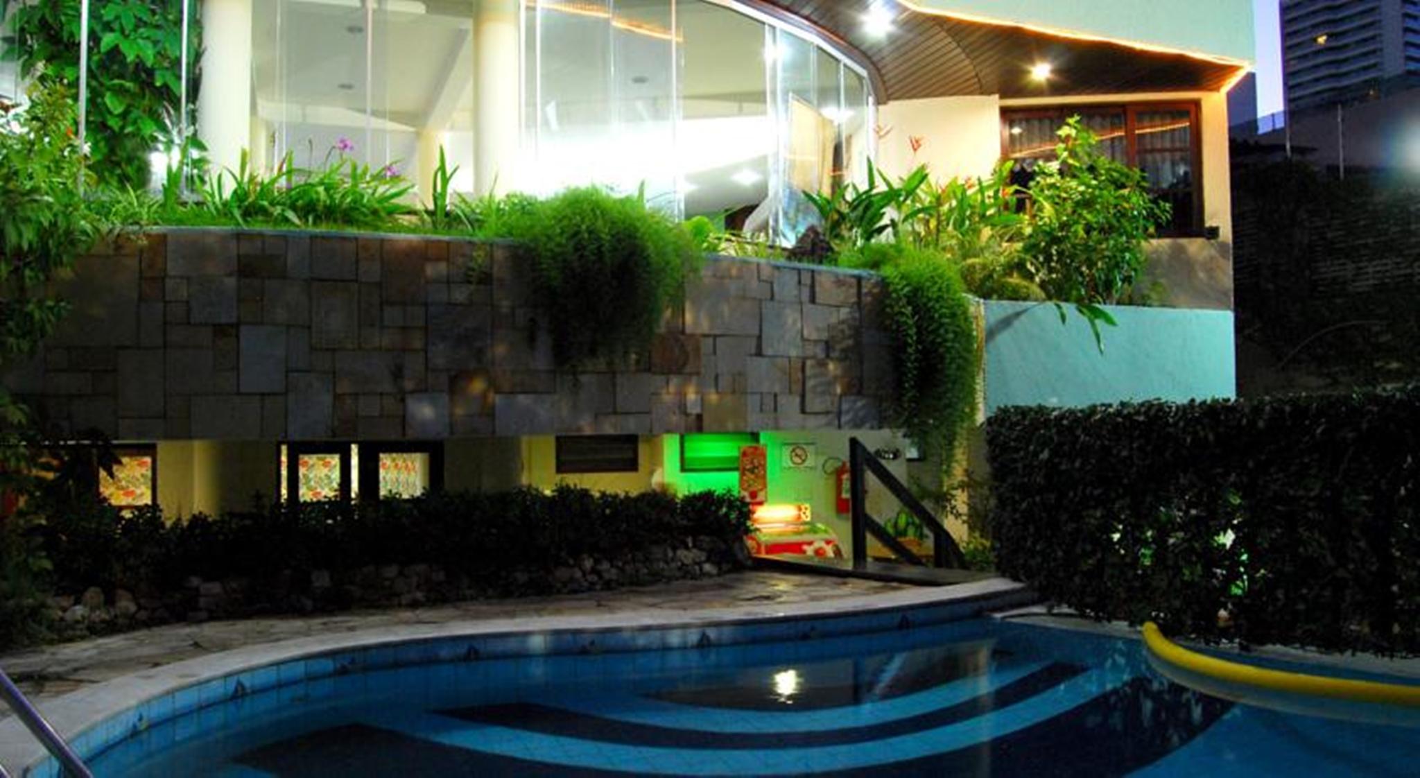 Divi-divi Hotel 3*